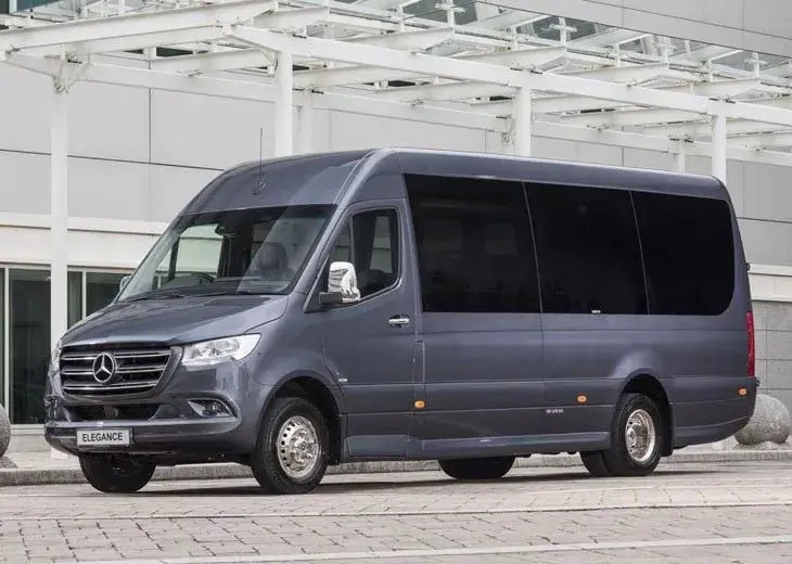 Mini bus