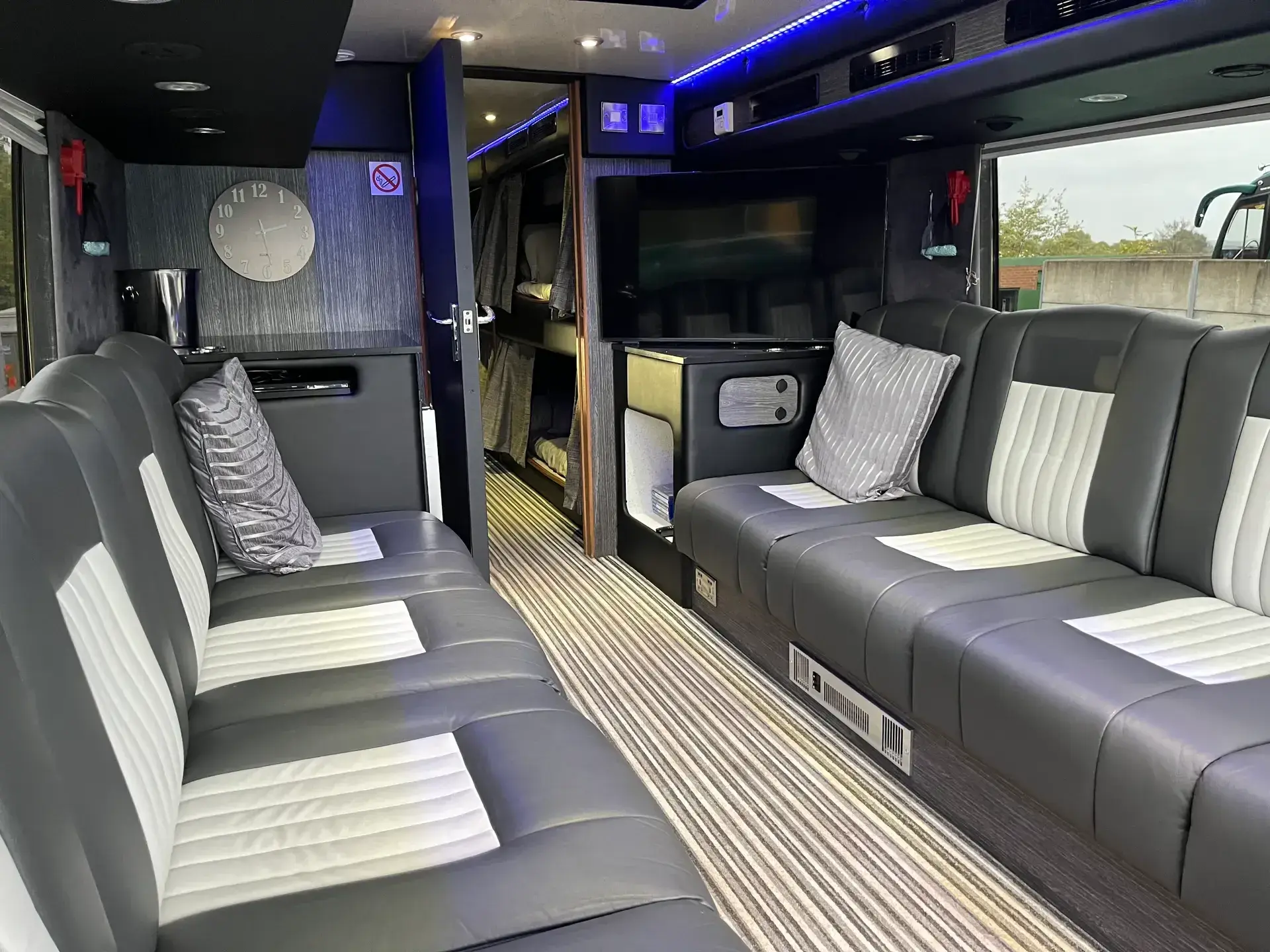 Coach seats